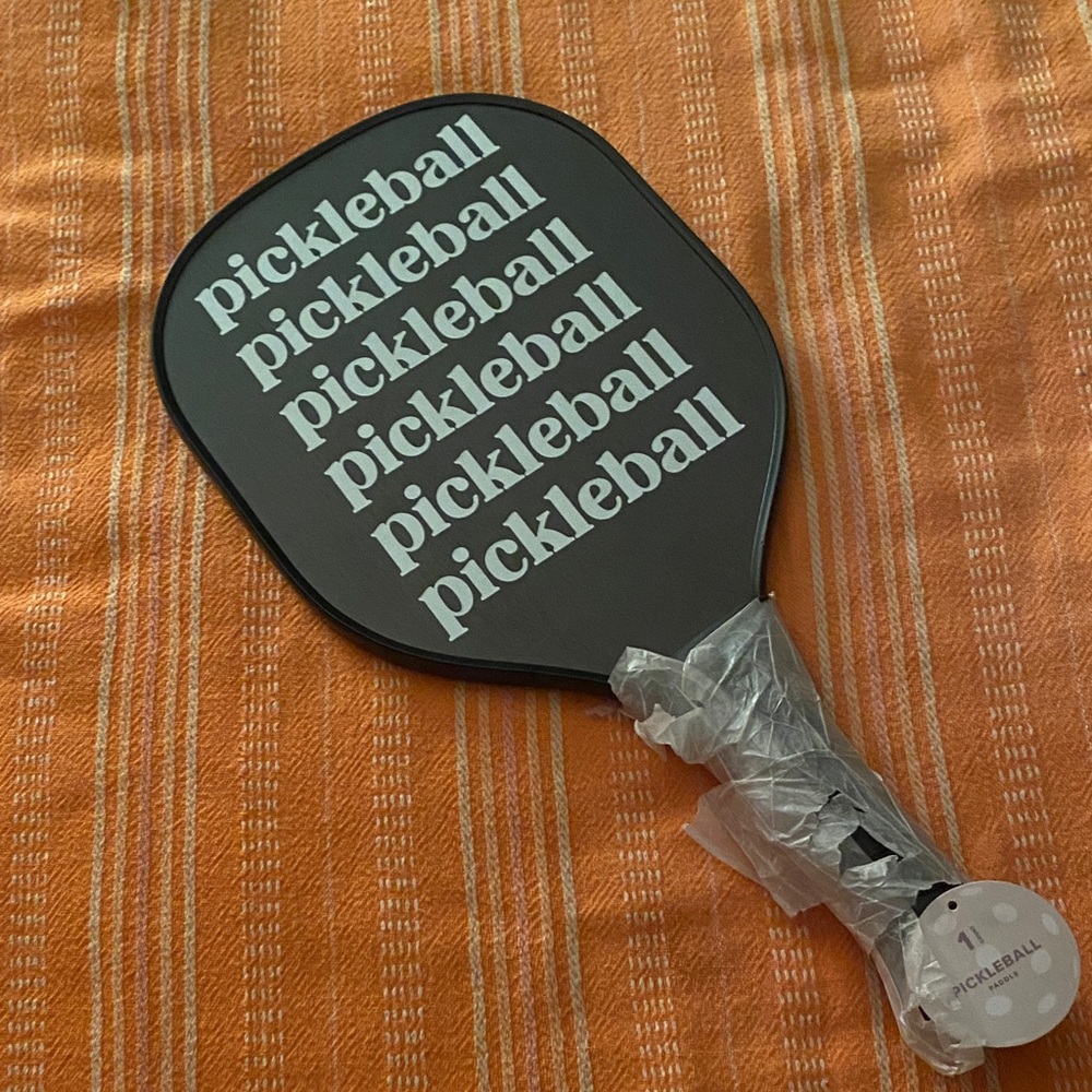Black Pickleball Paddle